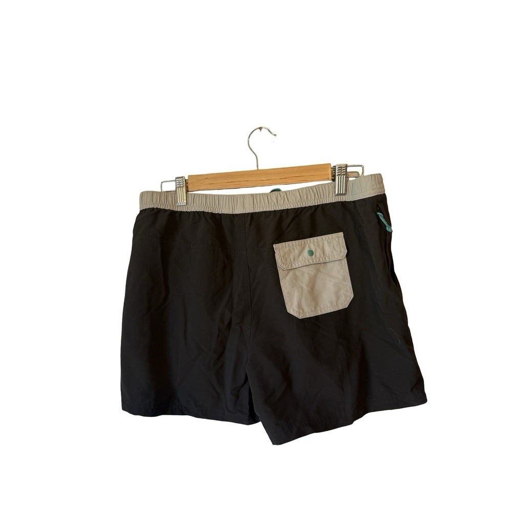 L.L. Bean Medium Drawstring Outdoor Nylon 5" Outdoor Shorts Men's M Pockets